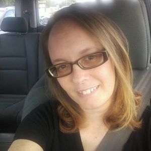 Meet your Posher, Dena